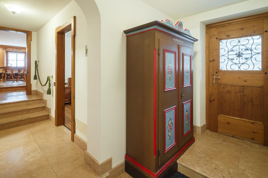 Villa Lacedel - Stayincortina Cortina dʼAmpezzo Habitación foto